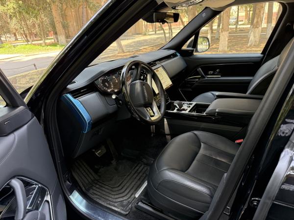 Range Rover